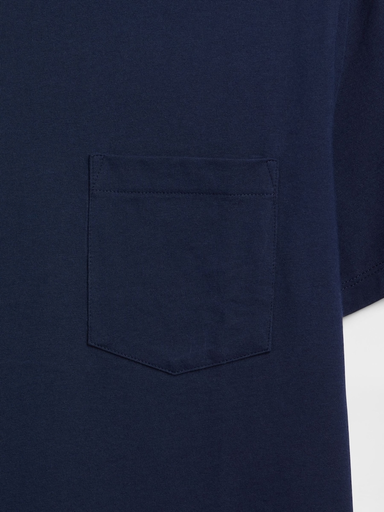 Gap Navy Blue Everyday Soft Pocke T-shirt - Image 5 of 5 Gap Navy Blue Everyday Soft Pocke T-shirt - Image 5 of 5