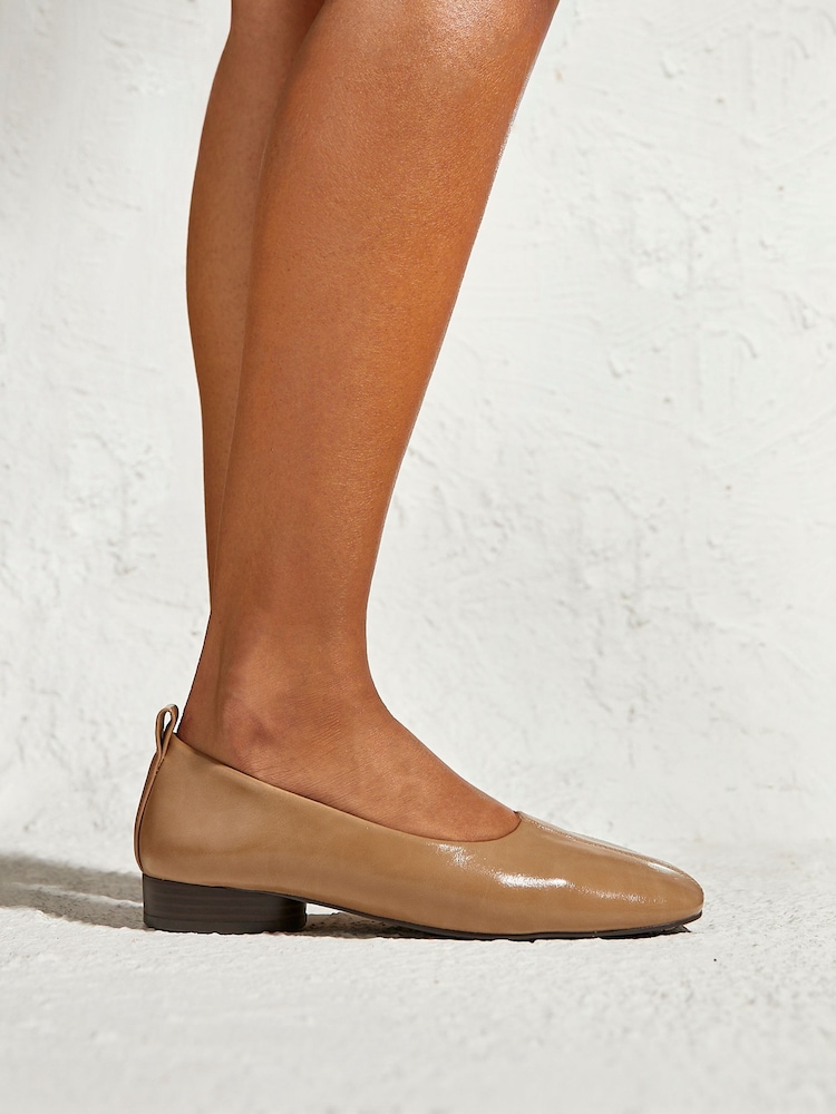 Linzi Capsule Closed Toe Block Heeled Shoes - 圖片 1/6