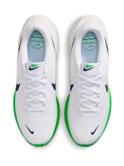 الأبيض والأخضر - حذاء رياضي للركض على الطريق Revolution 8 من Nike - صورة 5 من 8