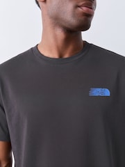 The North Face Grey Retro Back Graphic T-Shirt - Image 3 of 5