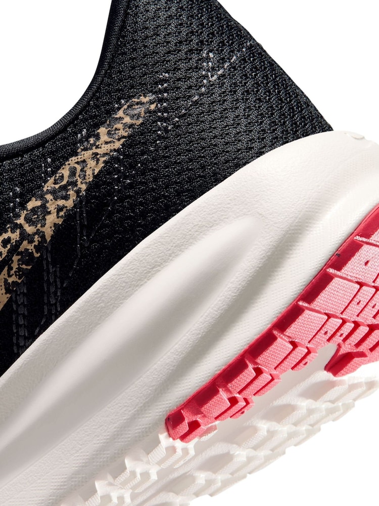 Black ընձառյուծ - Nike Run Defy ճանապարհային վազքի մարզակոշիկներ - Պատկեր 11 11-ից