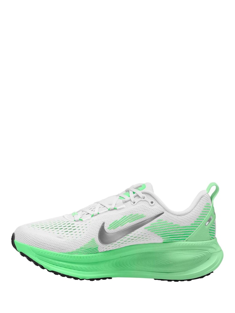 Nike White Illusion Green Vomero 18 Road Running Trainers - Image 2 of 4 Nike White Illusion Green Vomero 18 Road Running Trainers - Image 2 of 4
