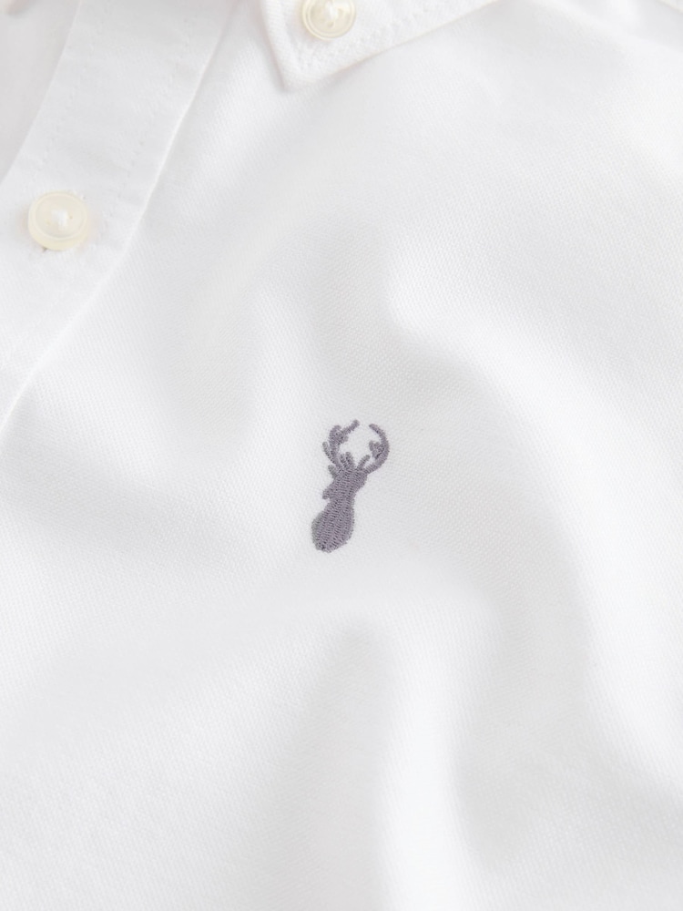 White Short Sleeve Premium Oxford Shirt (3-17yrs) - Image 4 of 4 White Short Sleeve Premium Oxford Shirt (3-17yrs) - Image 4 of 4