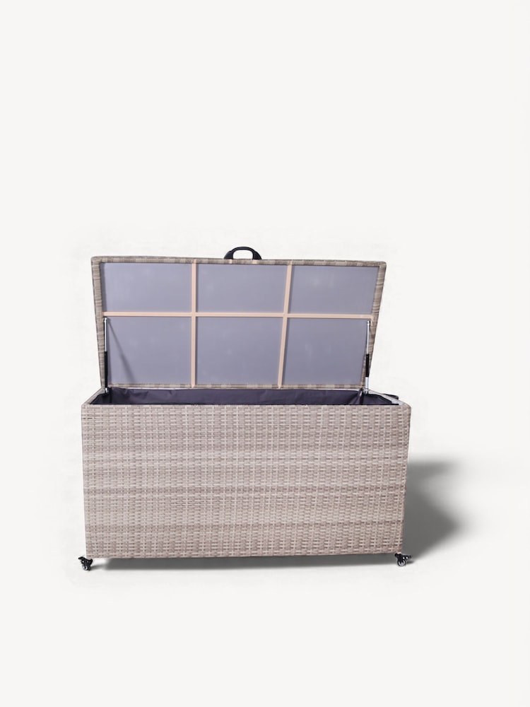 Royalcraft Natural Weave Garden Cushion Storage Box 645L - Image 6 of 6 Royalcraft Natural Weave Garden Cushion Storage Box 645L - Image 6 of 6