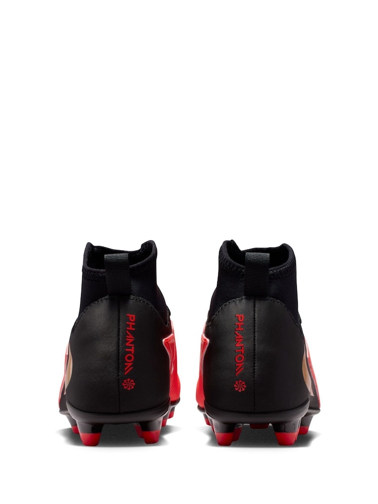 بوت كرة قدم Club برقبة مرتفعة للأرضيات المتعددة Phantom 6 للأطفال الصغار من Nike - Image 2 of 8