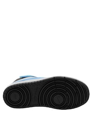 White/Black Football Blue - حذاء رياضي متوسط الارتفاع للأطفال الصغار موديل Court Borough من Nike - صورة 3 من 3
