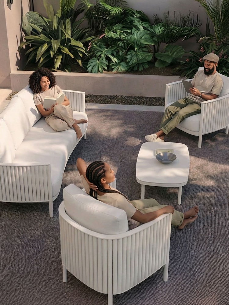Royalcraft 4 Piece Natural Mali Garden Lounging Set - Image 2 of 6