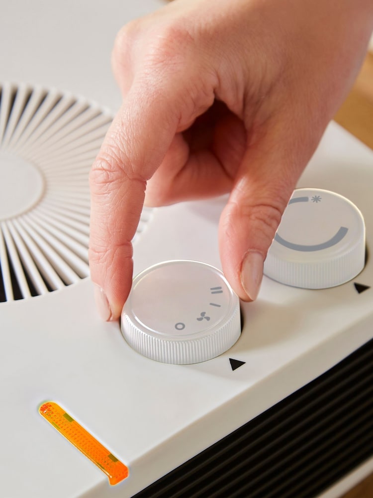 Morphy Richards White HeatFlux Flat Fan Heater - Image 2 of 5