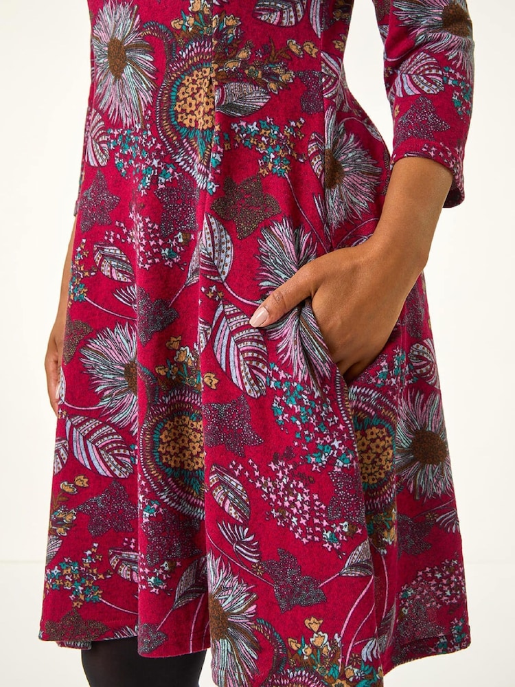 Roman Red Petite Floral Print A-Line Stretch Dress - Image 5 of 5 Roman Red Petite Floral Print A-Line Stretch Dress - Image 5 of 5