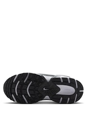Nike no image Junior V5 Runner Trainers - Image 7 of 10
