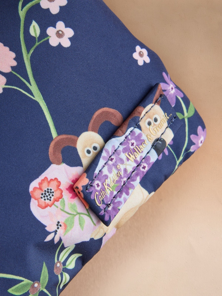 Cath Kidston Navy Wallace and Gromit Purse - Image 2 of 3 Cath Kidston Navy Wallace and Gromit Purse - Image 2 of 3