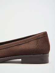 Marron chocolat - Mocassins plats et fins à franges Lipsy Vêtements de travail - Image 3 de 5