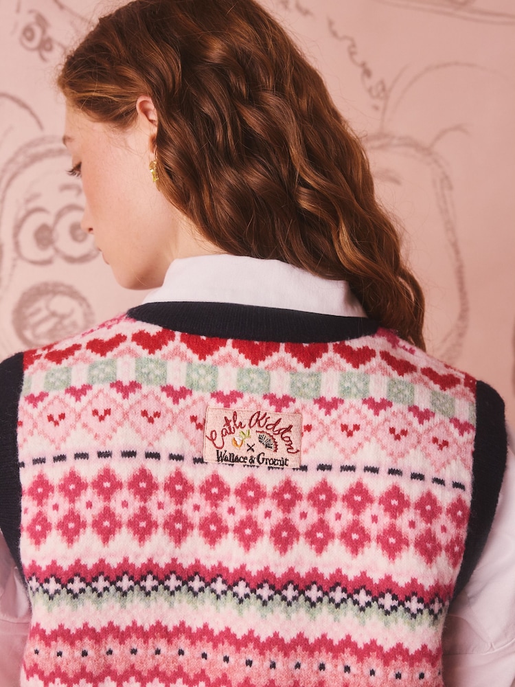 Cath Kidston Pink Wallace and Gromit Fairisle Knitted Vest - Image 2 of 4 Cath Kidston Pink Wallace and Gromit Fairisle Knitted Vest - Image 2 of 4