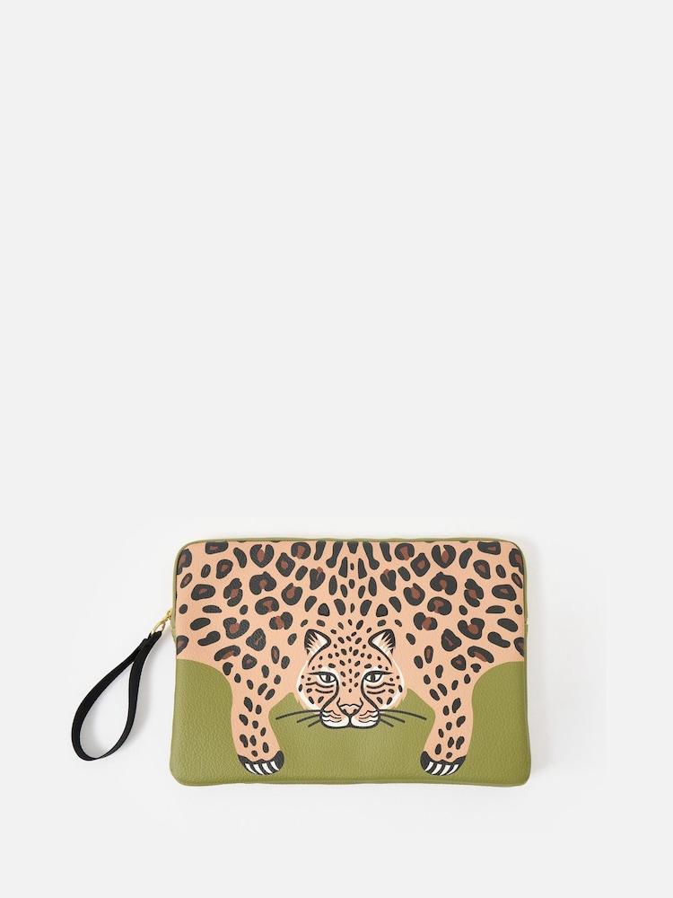 Oliver Bonas Leopard Laptop Case - صورة 1 من 5 Oliver Bonas Leopard Laptop Case - صورة 1 من 5