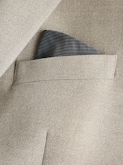 Ecru Muscle Fit Motionflex Stretch Flannel Suit Jacket - Image 14 of 15