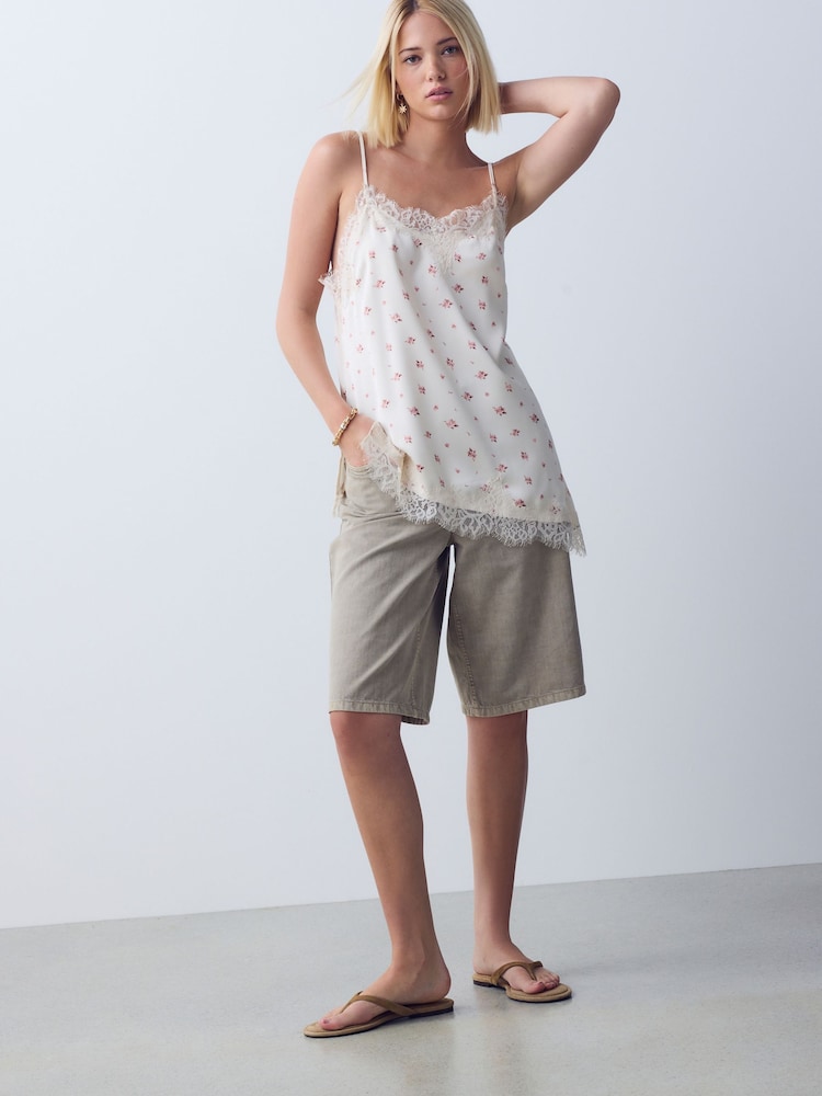 Ecru Ditsy Floral Print Asymmetric Hem Lace Cami Top - Image 2 of 5