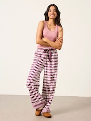 بنطلون بيجامات رِجل واسعة Harlequin من FatFace - Image 4 of 6
