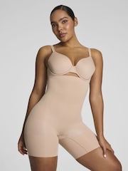SPANX Nude Sculpt™ Go Figure High Waist Mid Thigh Shorts - Image 2 of 4