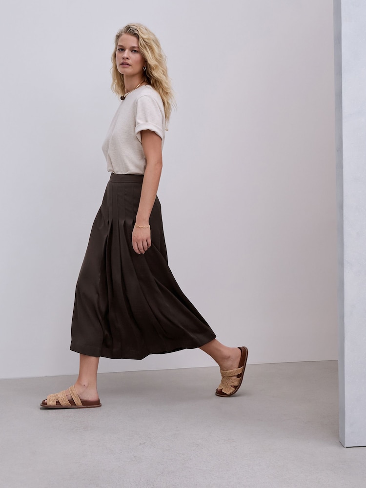 Chocolate Brown Satin Pleated Midi Kilt - Image 1 of 8 Chocolate Brown Satin Pleated Midi Kilt - Image 1 of 8