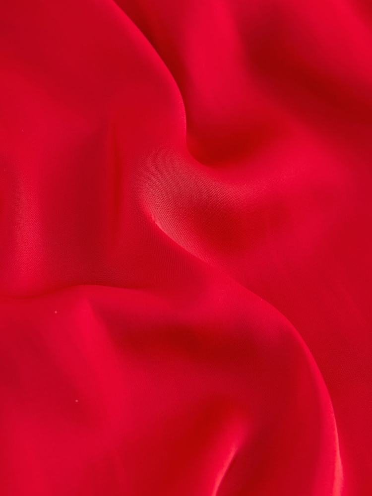 Vermelho - Camisola de cetim - Imagem 2 de 3