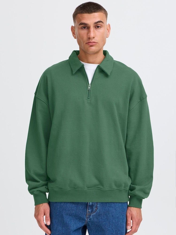 !Solid Green Long Sleeve Collared Zip Sweatshirt - Image 1 of 5 !Solid Green Long Sleeve Collared Zip Sweatshirt - Image 1 of 5