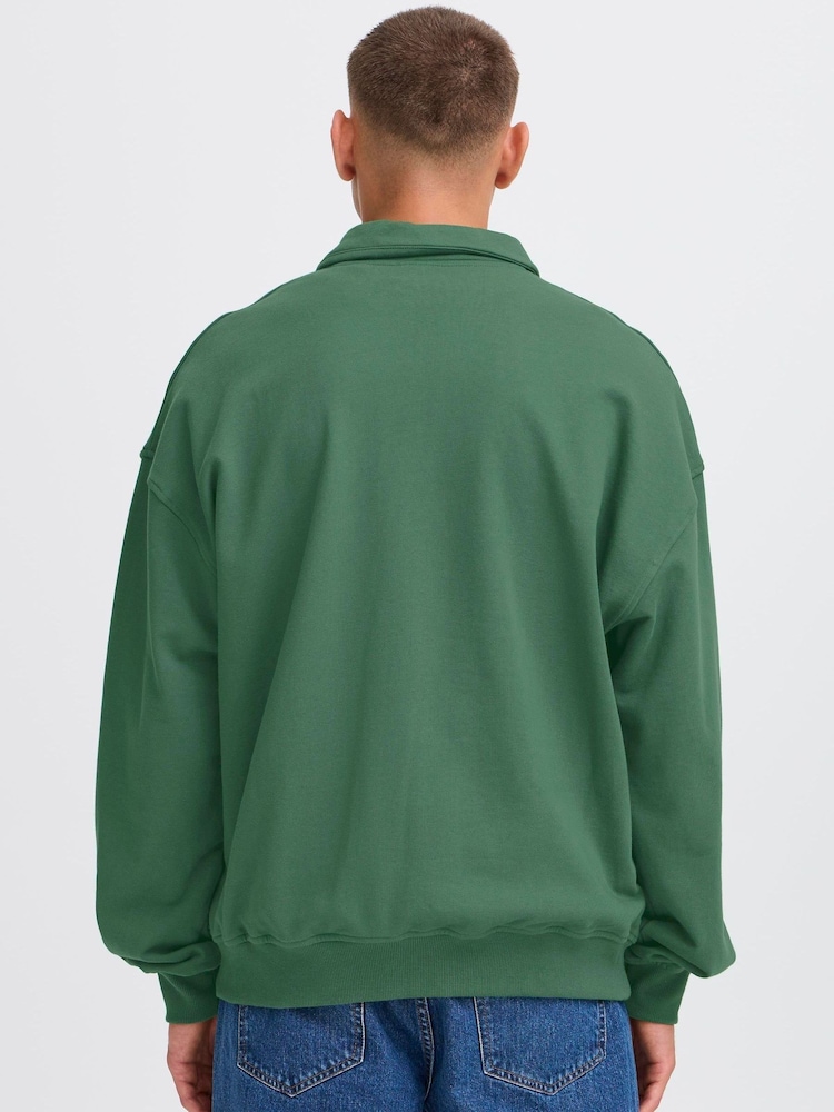 !Solid Green Long Sleeve Collared Zip Sweatshirt - Image 2 of 5 !Solid Green Long Sleeve Collared Zip Sweatshirt - Image 2 of 5