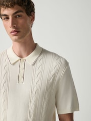 Lomená bílá - Short Sleeve Cable Knit Tipped Polo Shirt - Obrázek 1 z 7