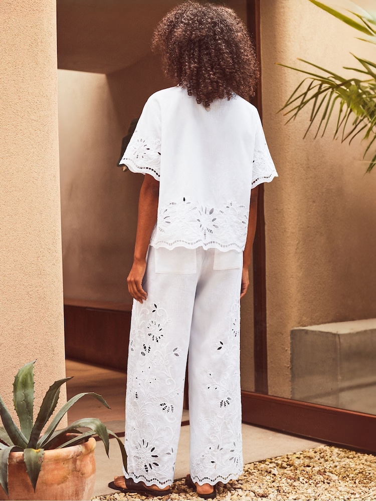 Ro&Zo White Petite Cutwork Broderie Trousers - Image 5 of 5