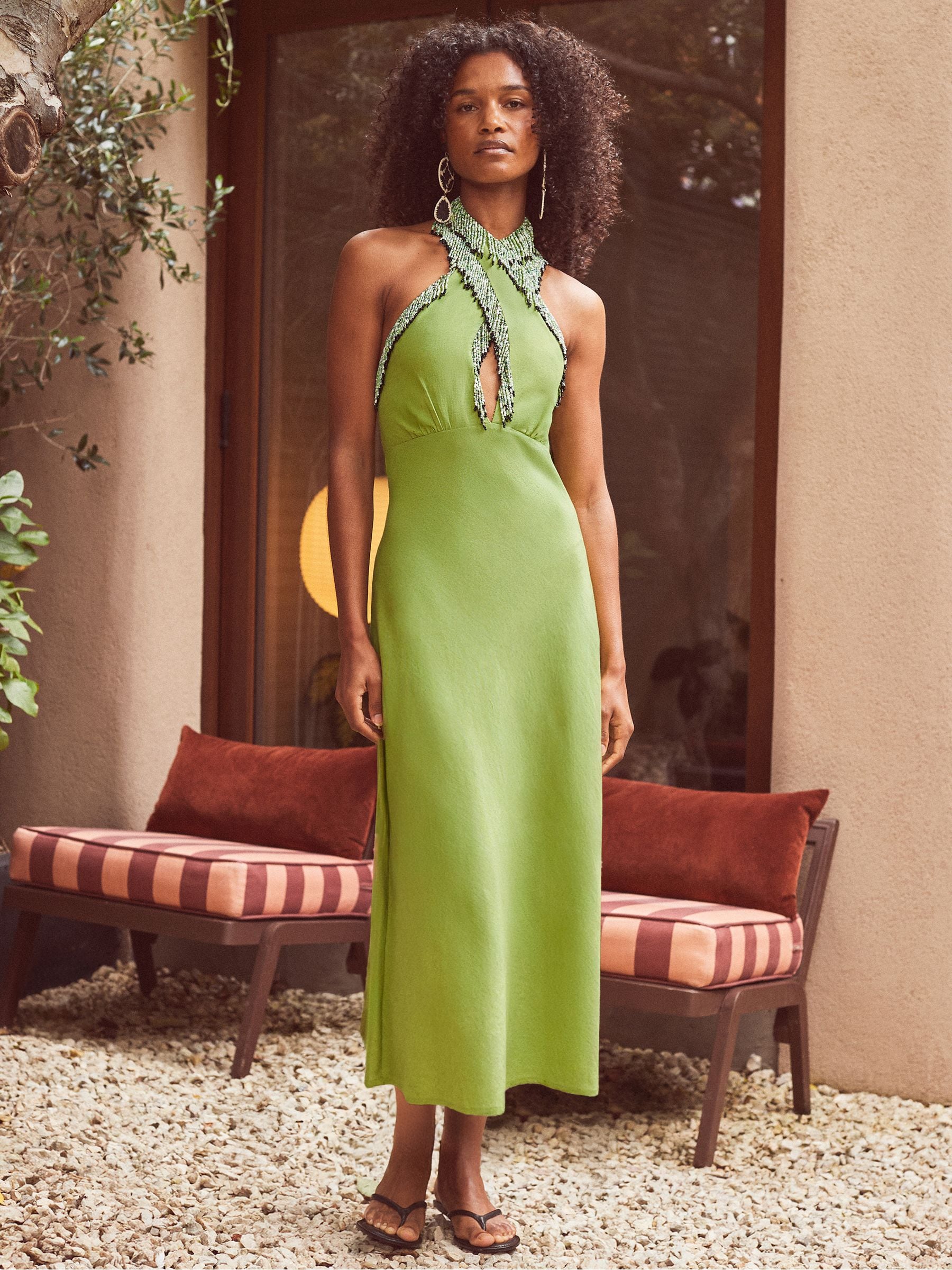 Comprar Vestido Ro&Zo com decote halter, franjas de miçangas e