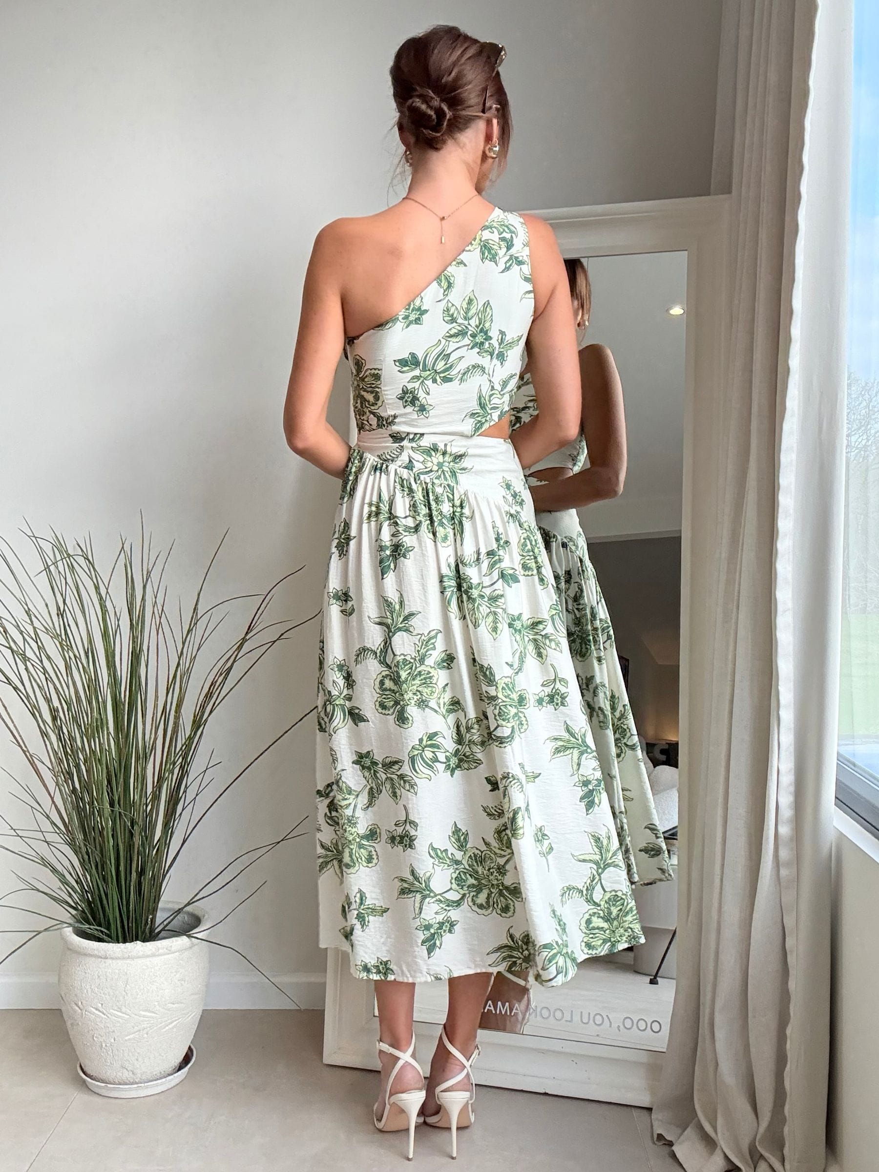 Buy Style Cheat Green Jasmine Floral Dress from Next USA