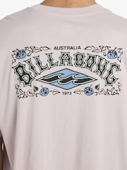 Billabong Heritage Arch Premium Backprint Graphic Short Sleeve Logo Black T-Shirt - Image 4 of 6
