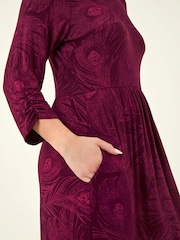 Roman Pink Petite Feather Print Stretch Midi Dress - Image 5 of 5