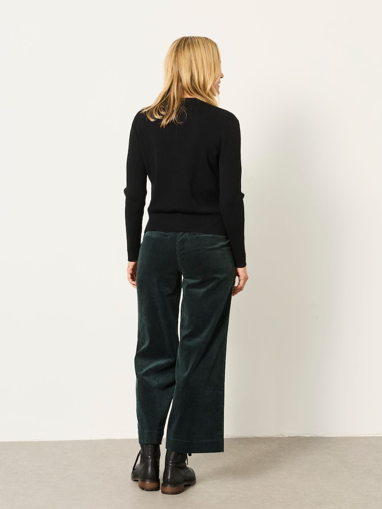 მწვანე - FatFace Wide Leg Cord Trousers - სურათი 2 6-დან მწვანე - FatFace Wide Leg Cord Trousers - სურათი 2 6-დან