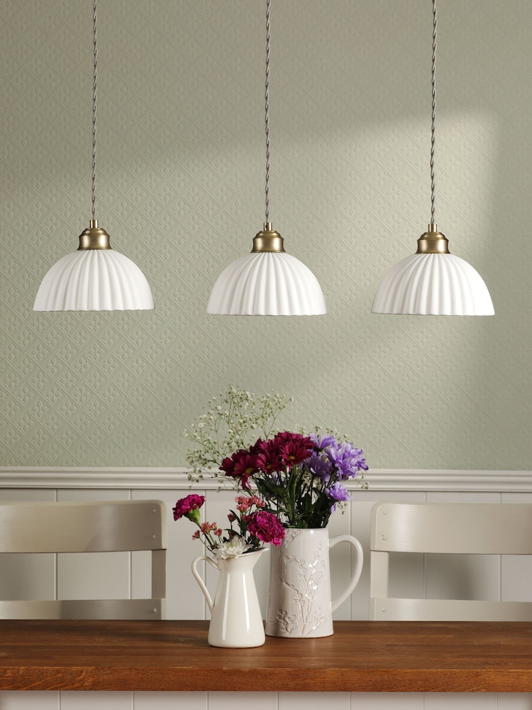 Laura Ashley Antique Brass Durford 3 Light Pendant - Image 2 of 6