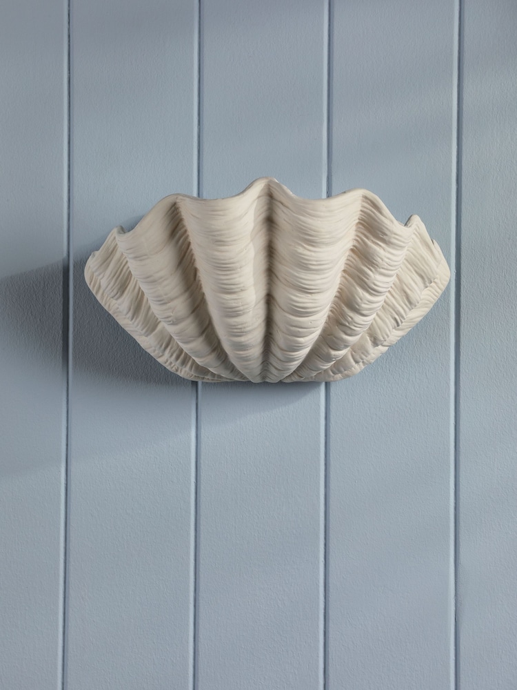 Laura Ashley White Shell Wall Light - Image 2 of 6 Laura Ashley White Shell Wall Light - Image 2 of 6