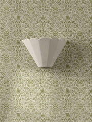 Laura Ashley White Scallop Wall Light - Image 2 of 6