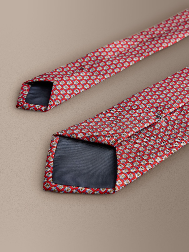 Red Signature Italian Silk Design Tie - Image 3 of 3