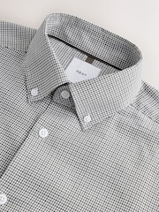 Brown/Green Regular Fit Check Button Down Shirt and Texture Tie Set - Image 2 of 3