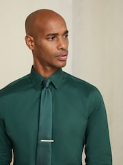 Green N. Premium Cotton Stretch Shirt and Tonal Tie and Tie Clip Set - Image 4 of 5