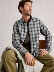 אפור - White Stuff Ludlow Two Tone Check Shirt - תמונה 4 מתוך 6