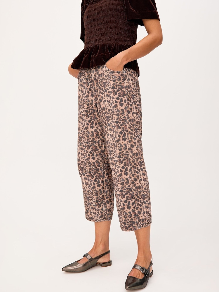 Oliver Bonas Brown Barrel Leg Jeans - Image 1 of 7 Oliver Bonas Brown Barrel Leg Jeans - Image 1 of 7