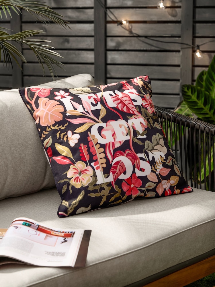 Furn Tropical Bloom Outdoor Cushion - صورة 1 من 6 Furn Tropical Bloom Outdoor Cushion - صورة 1 من 6
