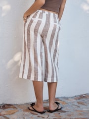 Neutral/Ecru Stripe Linen Blend Pull On Knee Length Shorts - Image 5 of 8