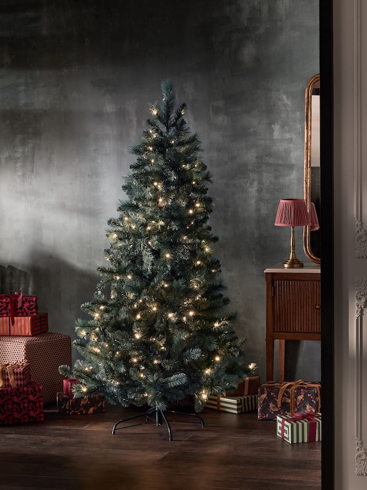 Green Needle Spruce 6ft Pre Lit Christmas Tree - Image 2 of 6 Green Needle Spruce 6ft Pre Lit Christmas Tree - Image 2 of 6
