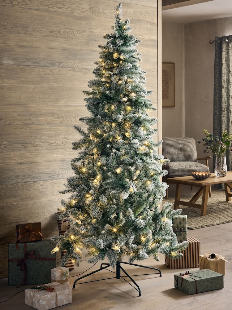 White Snowy 7ft Pre Lit Christmas Tree - Image 2 of 6 White Snowy 7ft Pre Lit Christmas Tree - Image 2 of 6