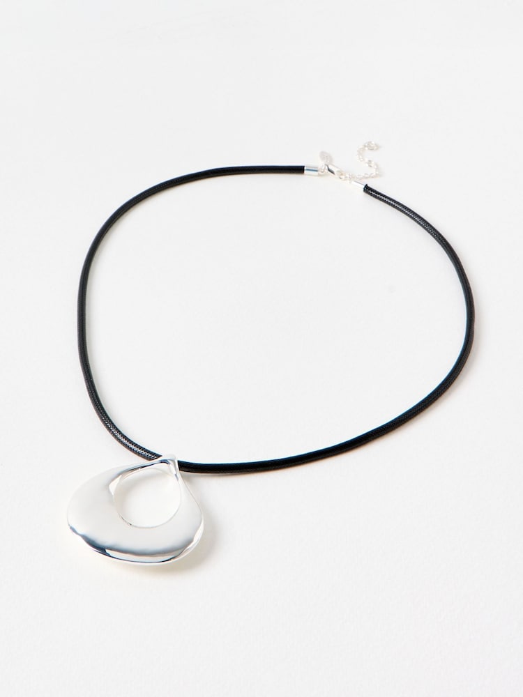 Oliver Bonas Silver Tone Flo Large Teardrop Cord Necklace - Image 2 of 4