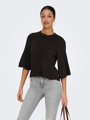 سترة كارديغان كُم قصير مزوّدة بأزرار على شكل زهور من JDY - Image 3 of 7