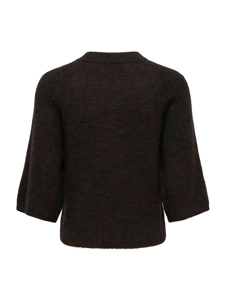 سترة كارديغان كُم قصير مزوّدة بأزرار على شكل زهور من JDY - Image 7 of 7 سترة كارديغان كُم قصير مزوّدة بأزرار على شكل زهور من JDY - Image 7 of 7