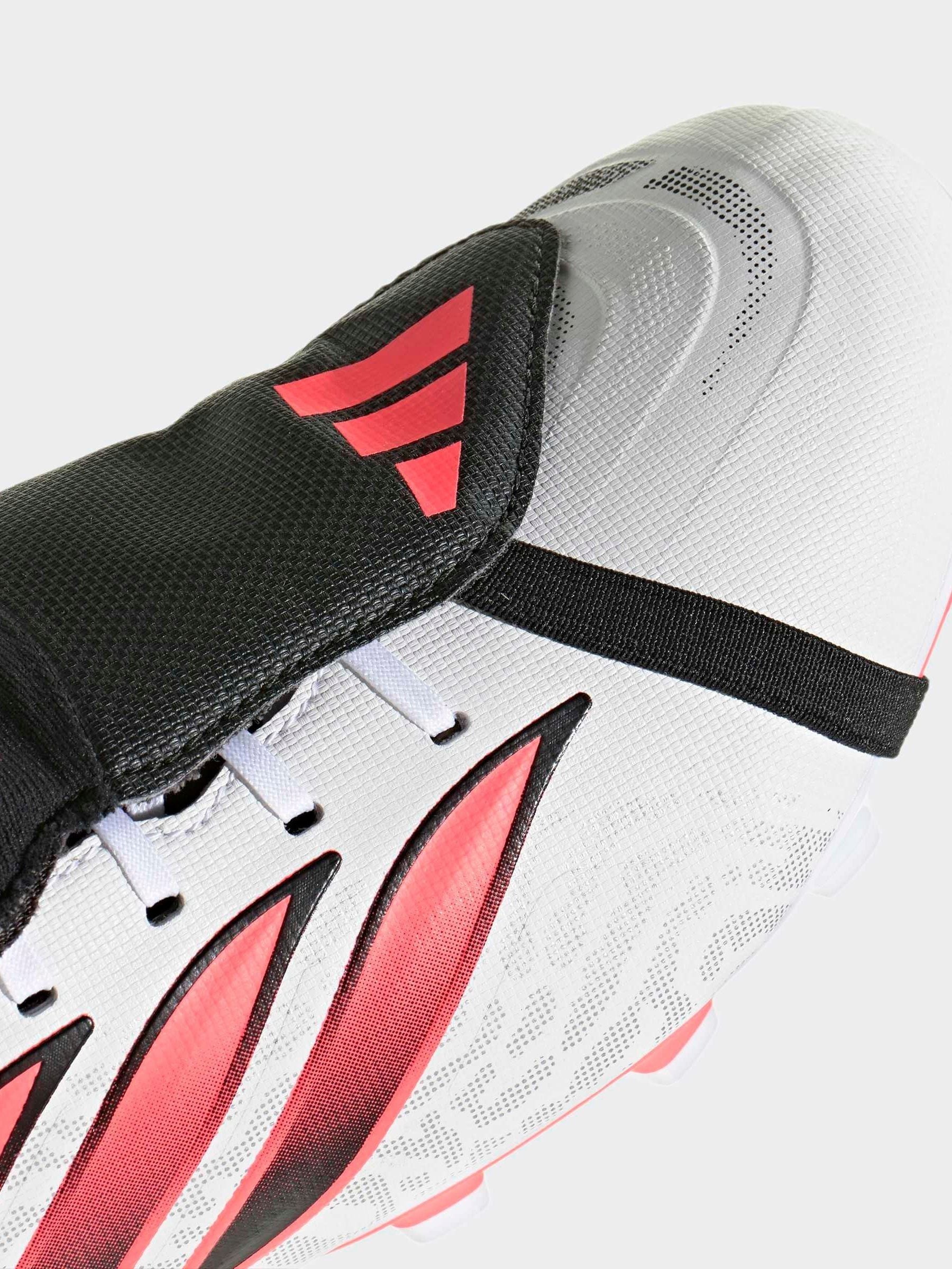 Next：日本 ホワイト - adidas Predator Club 折り返しタン ファーム