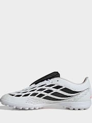 بوت كرة قدم للأرضيات العشبية ولسان قابل للطيّ Club تشكيلة Predator من adidas - صورة 4 من 11